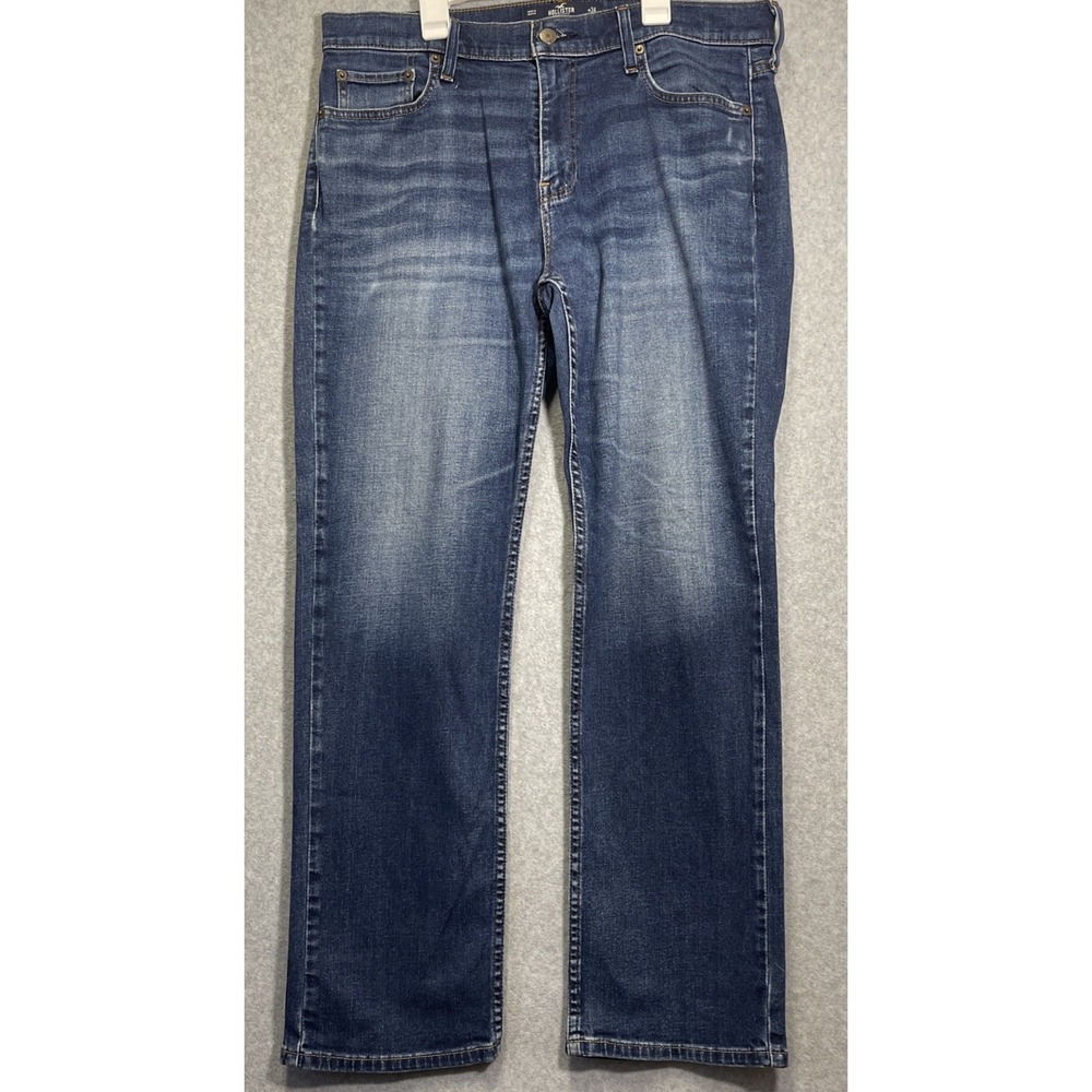 Hollister Men's Straight Leg Epic Flex Jeans Size 34Wx32L Medium Wash
